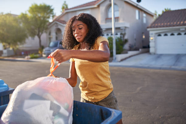 Best Junk Hauling Services  in Bloomfield, NY
